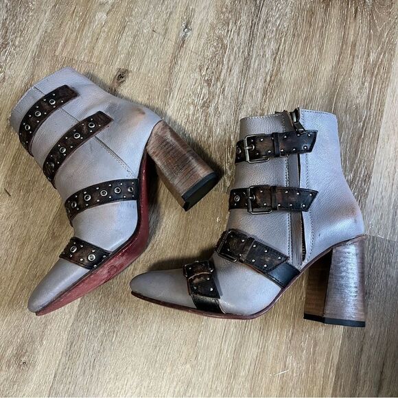 Freebird Joust Buckle Boot in Smoke - Picture 7 of 14